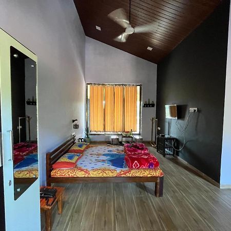Bed and Breakfast Rutu Enclave Murūd Exterior foto