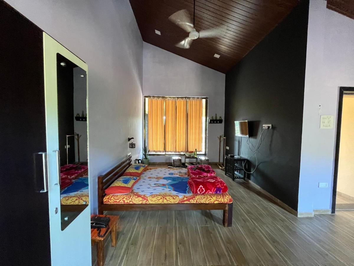 Bed and Breakfast Rutu Enclave Murūd Exterior foto