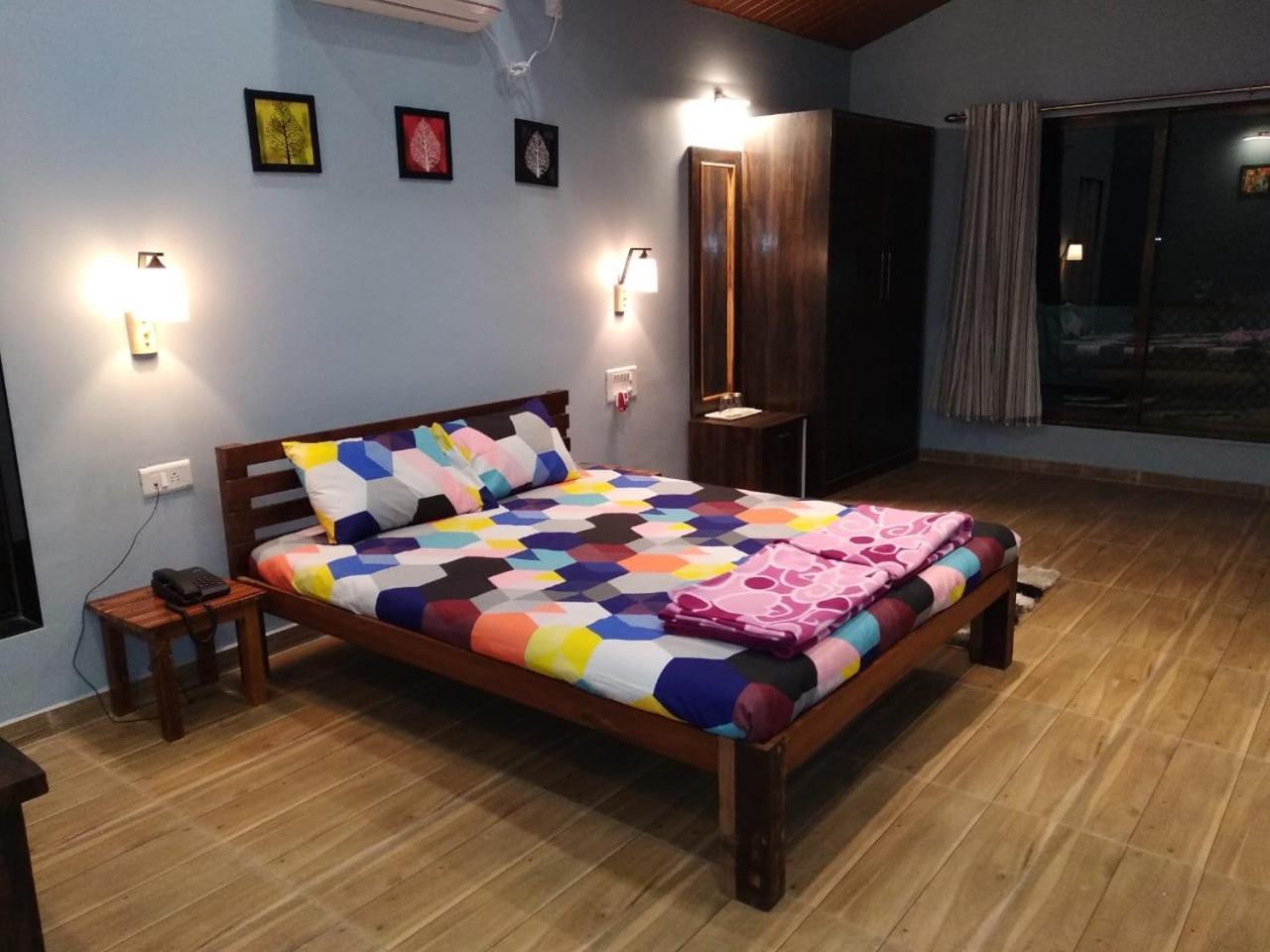 Bed and Breakfast Rutu Enclave Murūd Exterior foto